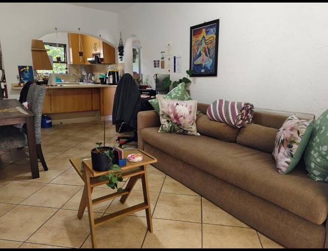 1 BEDROOM APARTMENT FOR SALE IN LONEHILL